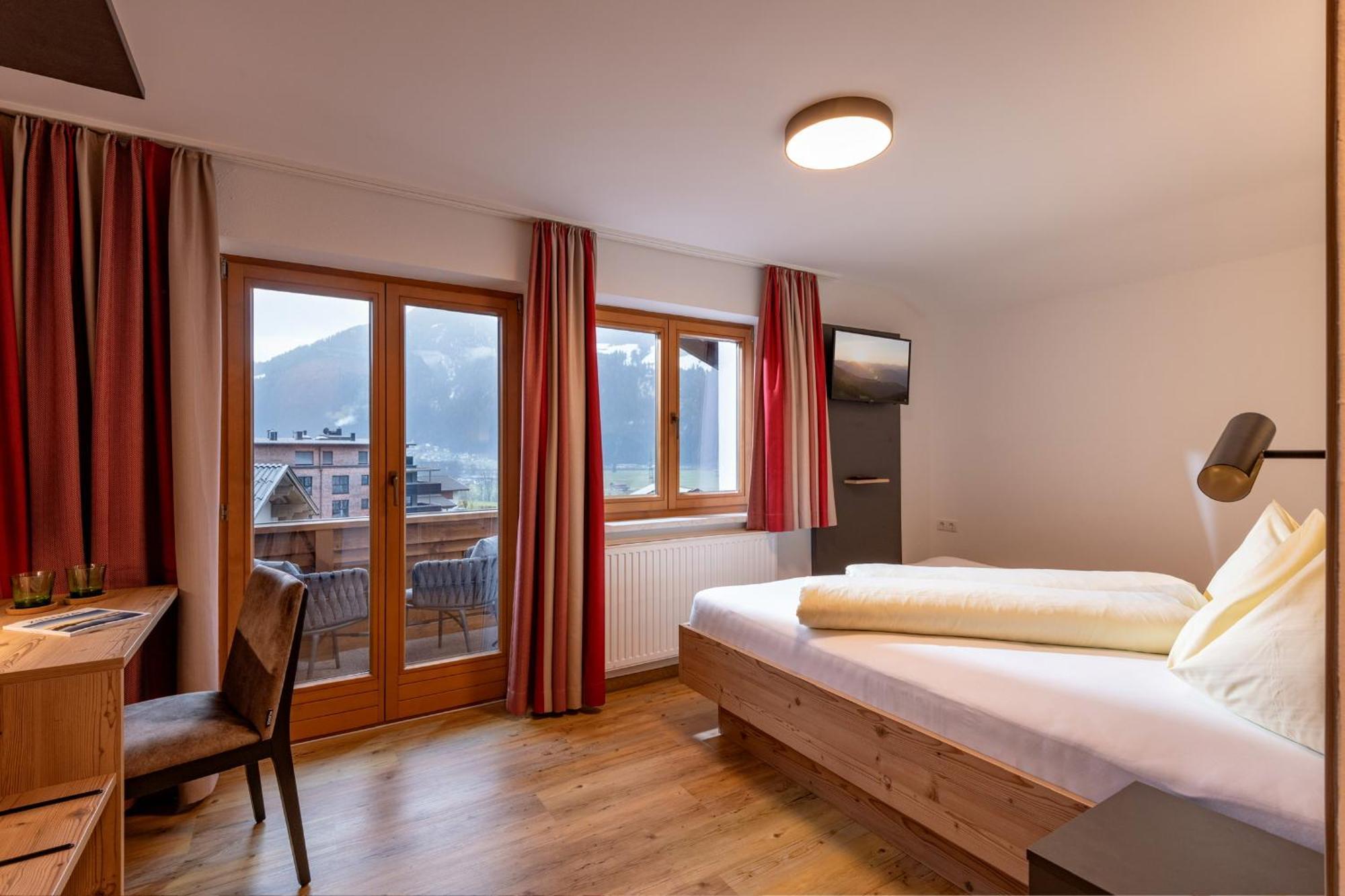 Das Sonnleiten Ski- Und Motorradhotel Bruck Im Zillertal Bruck am Ziller Exteriér fotografie
